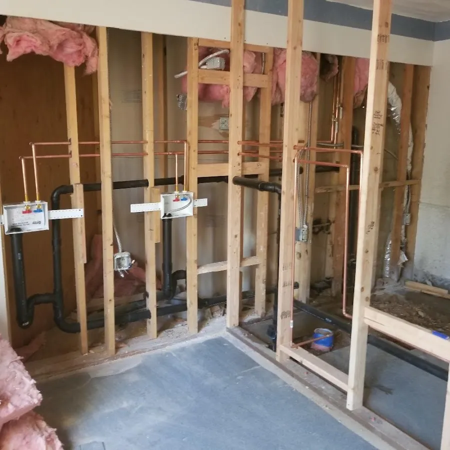 Copper pipe rough-in and plumbing installation in Macomb